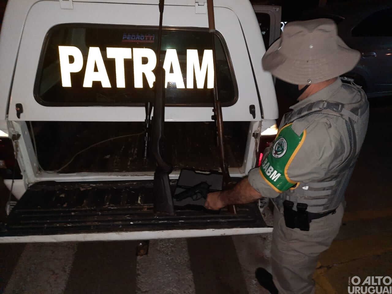 Patram prende homem por posse ilegal de arma de fogo
