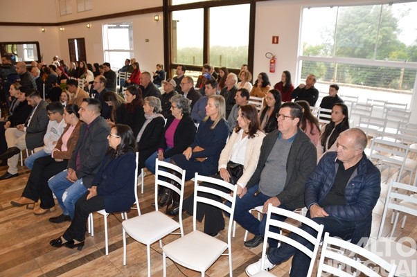 Câmara de Vereadores de Seberi homenageia pioneiros