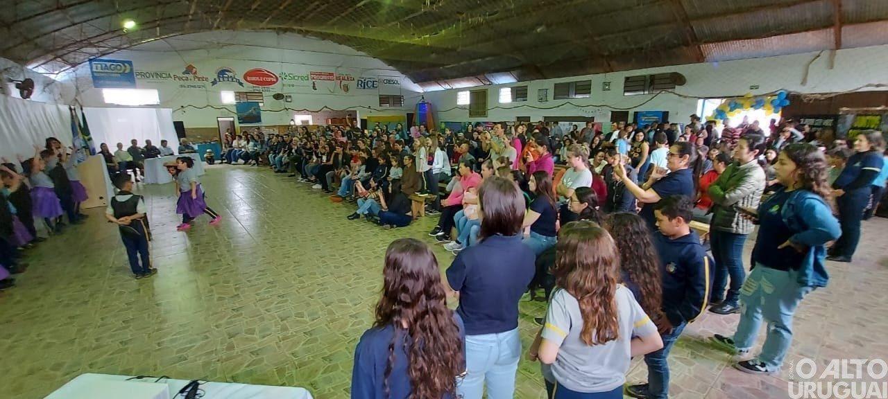 Seberi: Escola Rosa da Silva Braga realiza 2ª Mostra Pedagógica