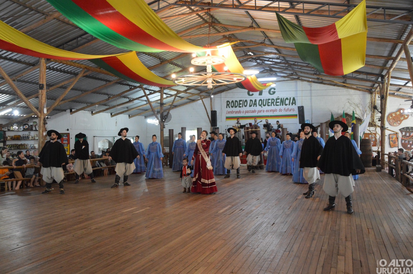 CTG Rodeio da Querência apresenta coreografia trabalhada para a final do Enart