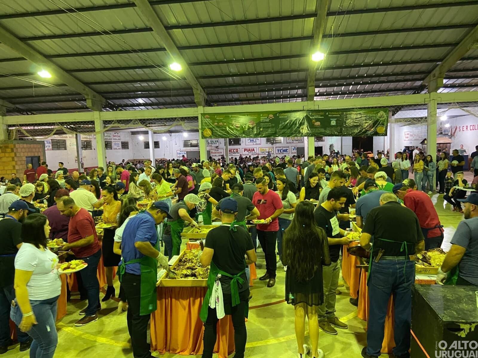 Aspal de Palmitinho realiza 18ª edição do Leitão Fest