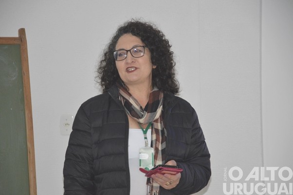 Mais de 150 jovens da região participam de fórum no STR-FW