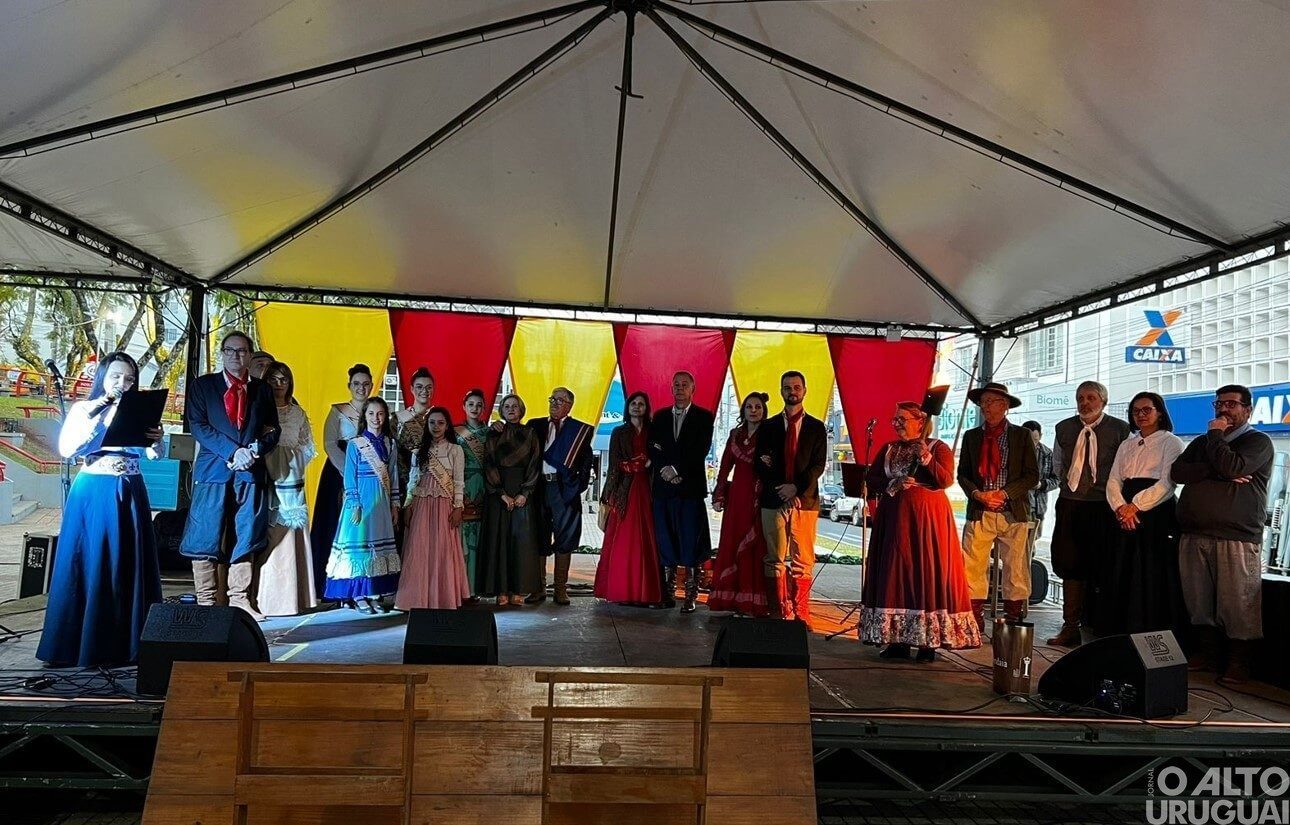 Inicia oficialmente a Semana Farroupilha em FW