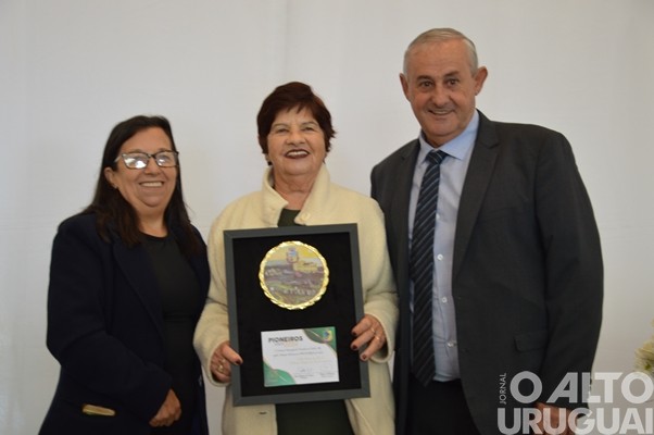 Câmara de Vereadores de Seberi homenageia pioneiros