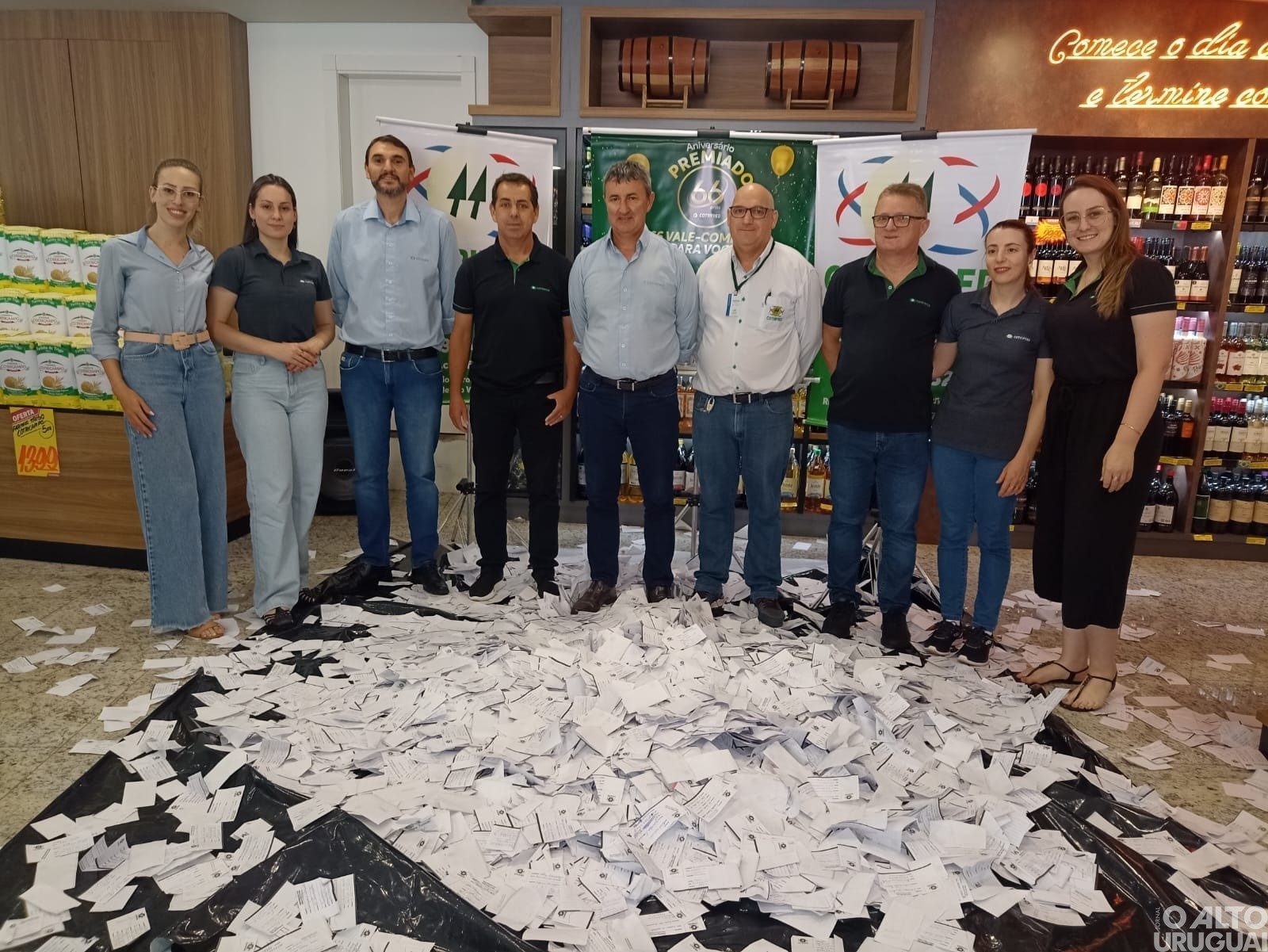 Cotrifred realiza último sorteio da campanha de aniversário