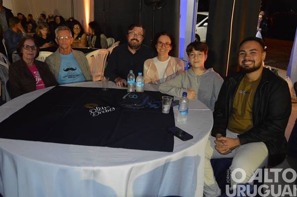 Palestra-show com Otélio Drebes reúne mais de 600 pessoas em Seberi