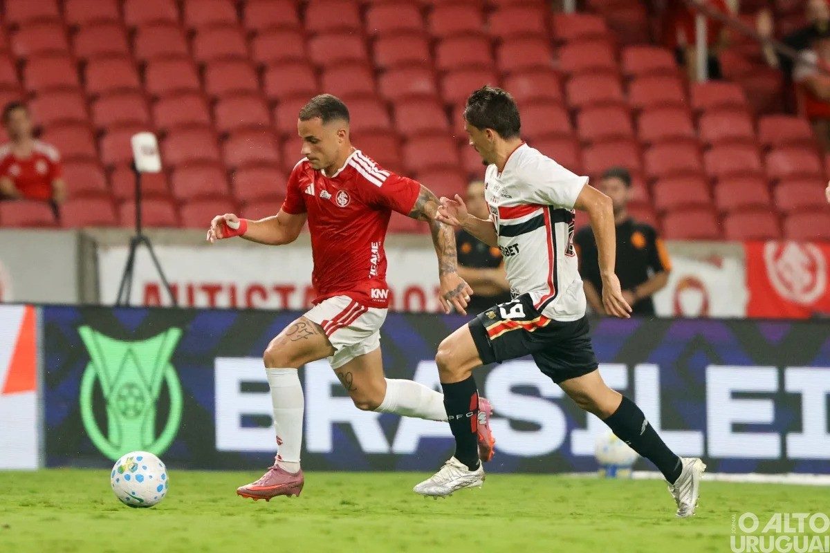 Inter sofre gol no final e empata em 1 a 1 com o São Paulo