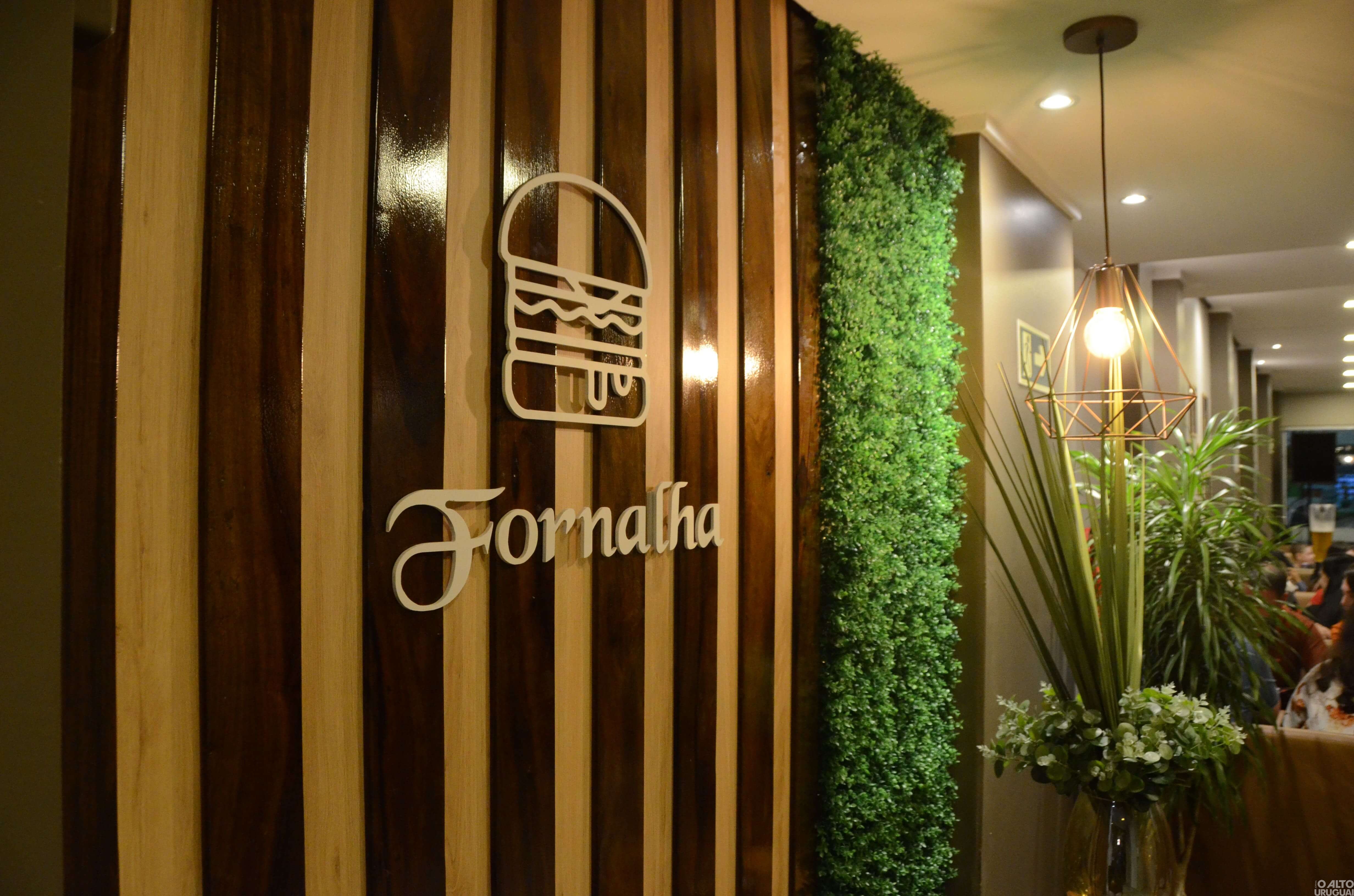Fornalha Petiscaria e Hamburgueria inaugura em FW