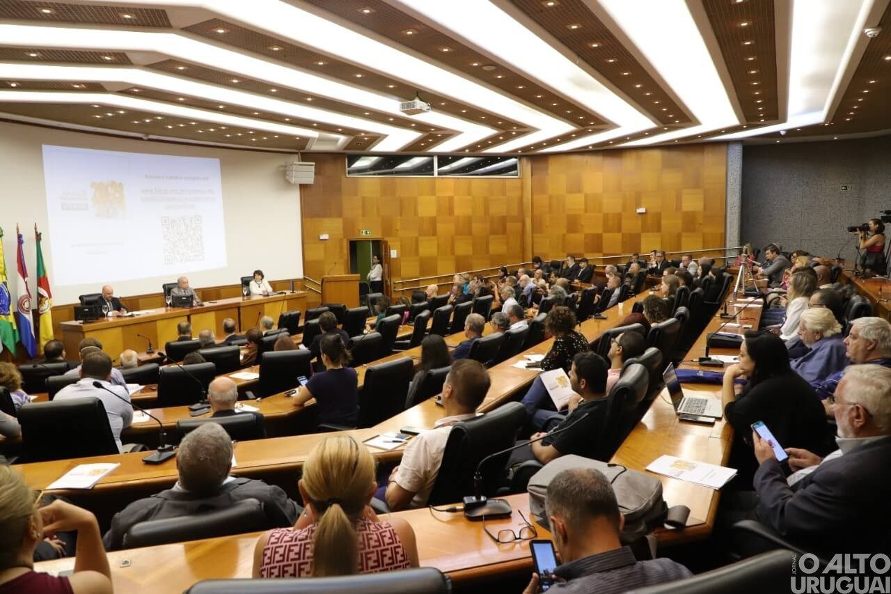Fiergs diz que crescimento do Brasil em 2023 passa pela manutenção da política econômica