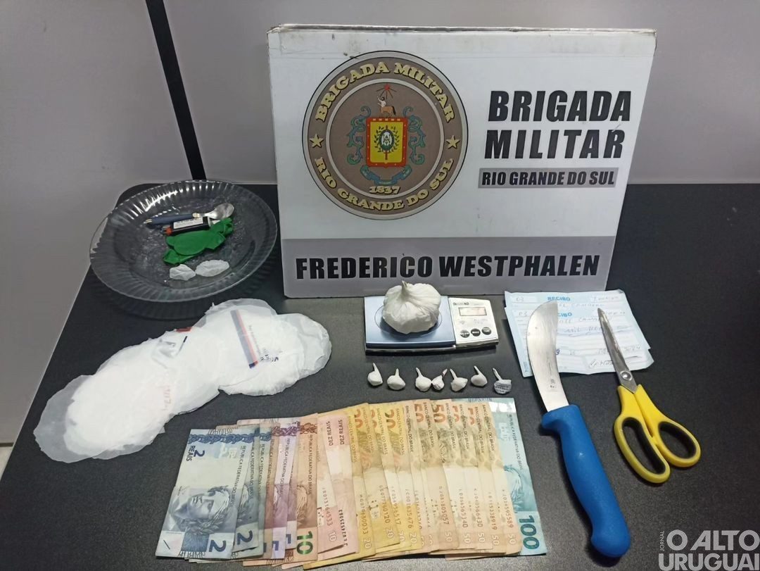 Trio é preso por tráfico de drogas em Frederico Westphalen