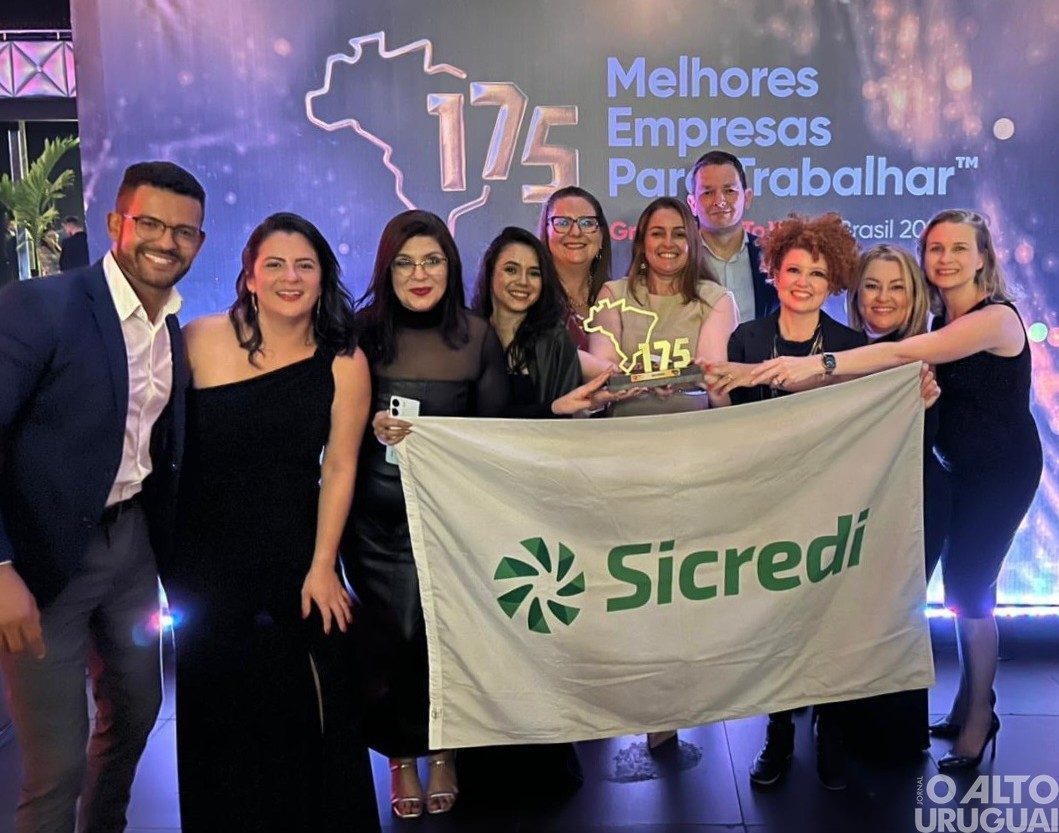 Sicredi é reconhecida como a melhor empresa para trabalhar no Brasil