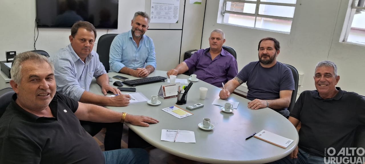 Prefeito de Planalto busca recursos em Porto Alegre