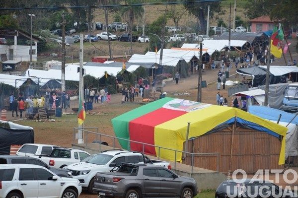 Desfile Farroupilha será neste sábado no parque de exposições em FW