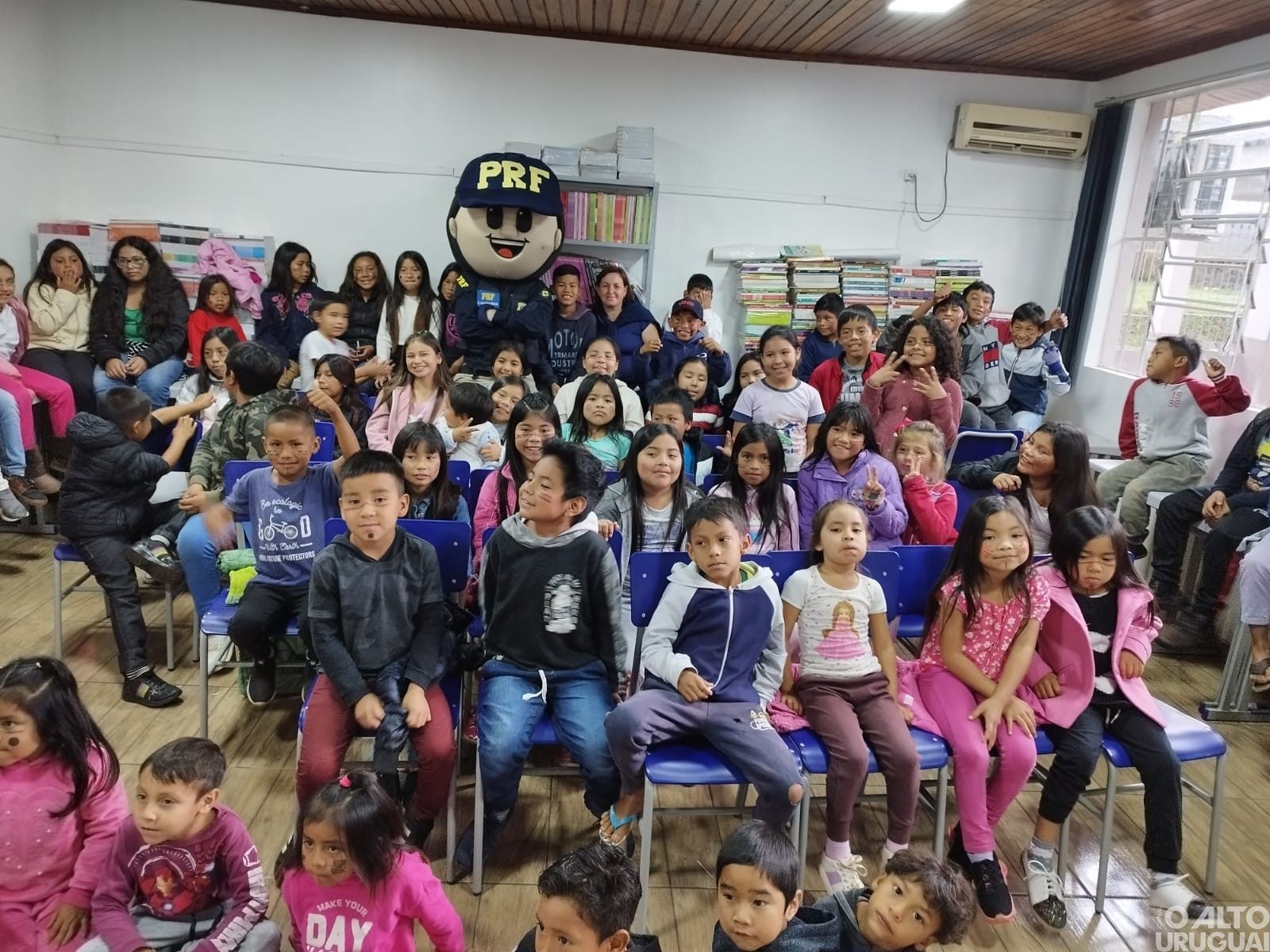 Iraí: alunos participam de atividade da PRF sobre educação no trânsito