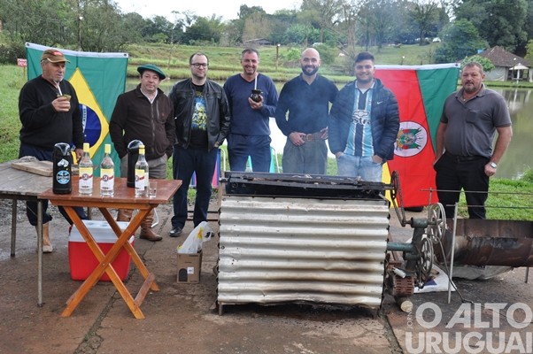 Grupo de argentinos participa de integração em FW