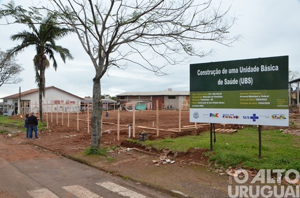 Palmitinho inicia obras da nova UBS