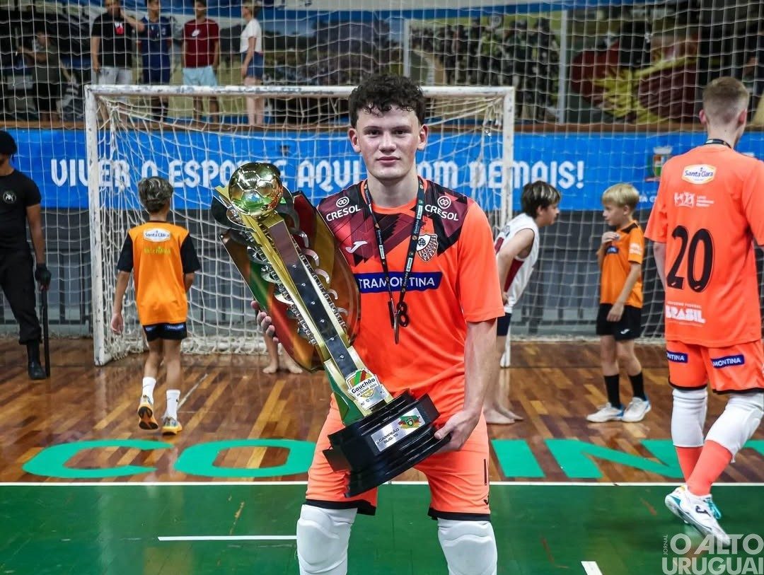 Taquaruçuense conquista título Gaúcho Sub-15 com a ACBF