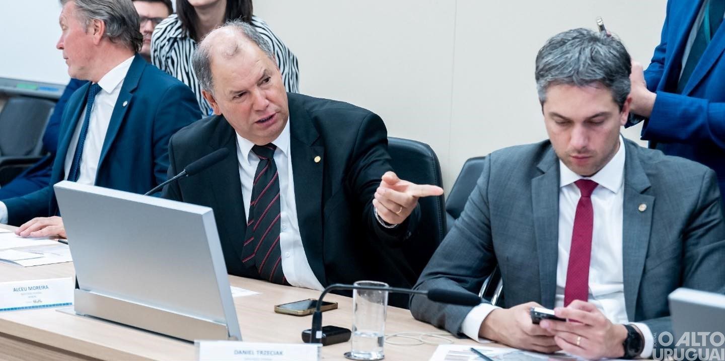 Deputado Alceu Moreira realiza pedido de atenção para melhorias na BR-158/386