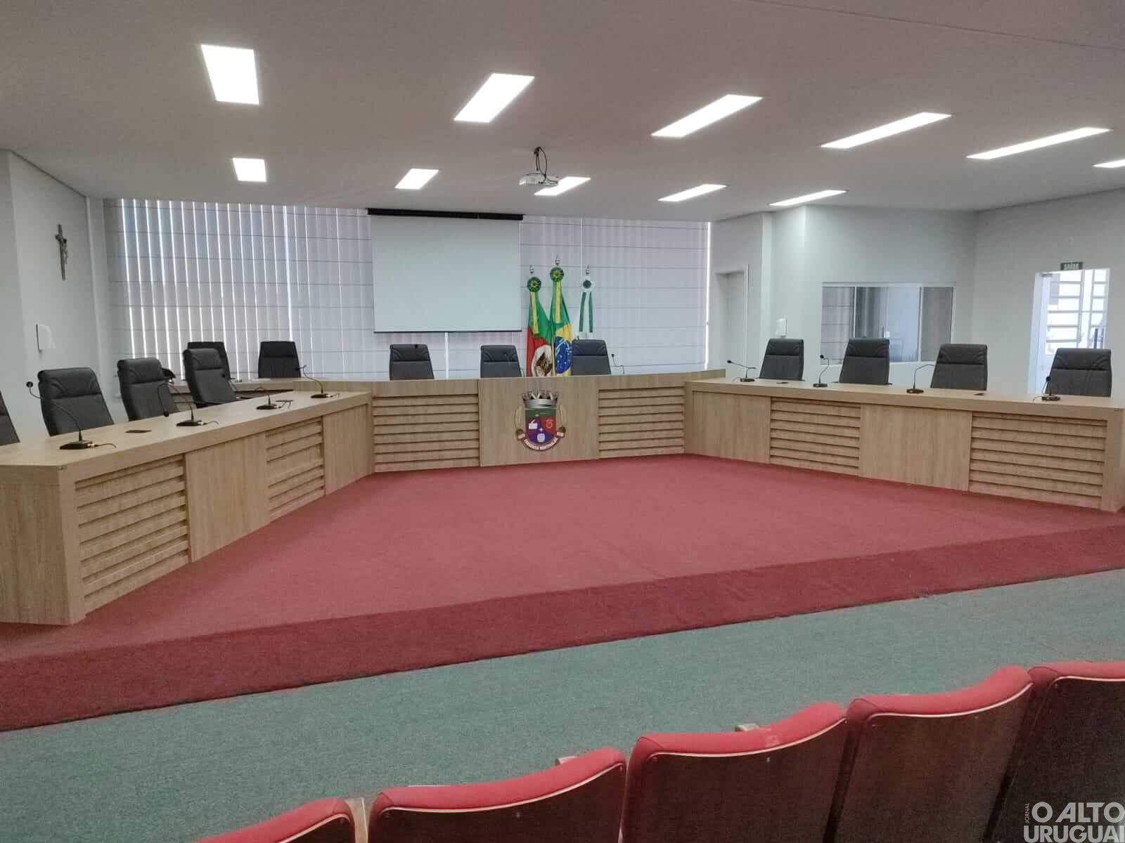 Câmara de FW terá mudanças nos horários de atendimento na próxima semana