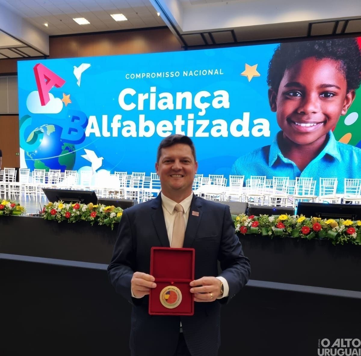 Seberi conquista Selo Ouro em Alfabetização