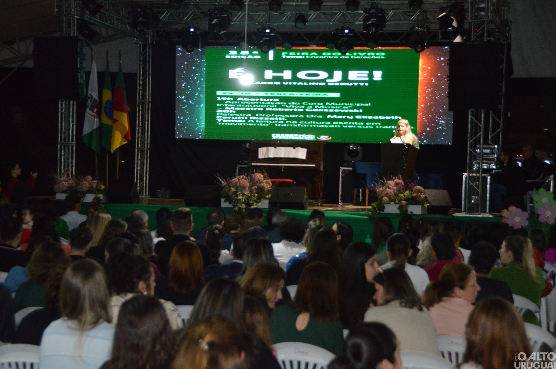 38ª Feira do Livro é aberta oficialmente em FW