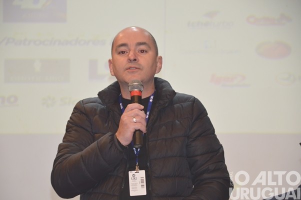 Seminário sobre o Autismo reúne mais de 300 pessoas em FW