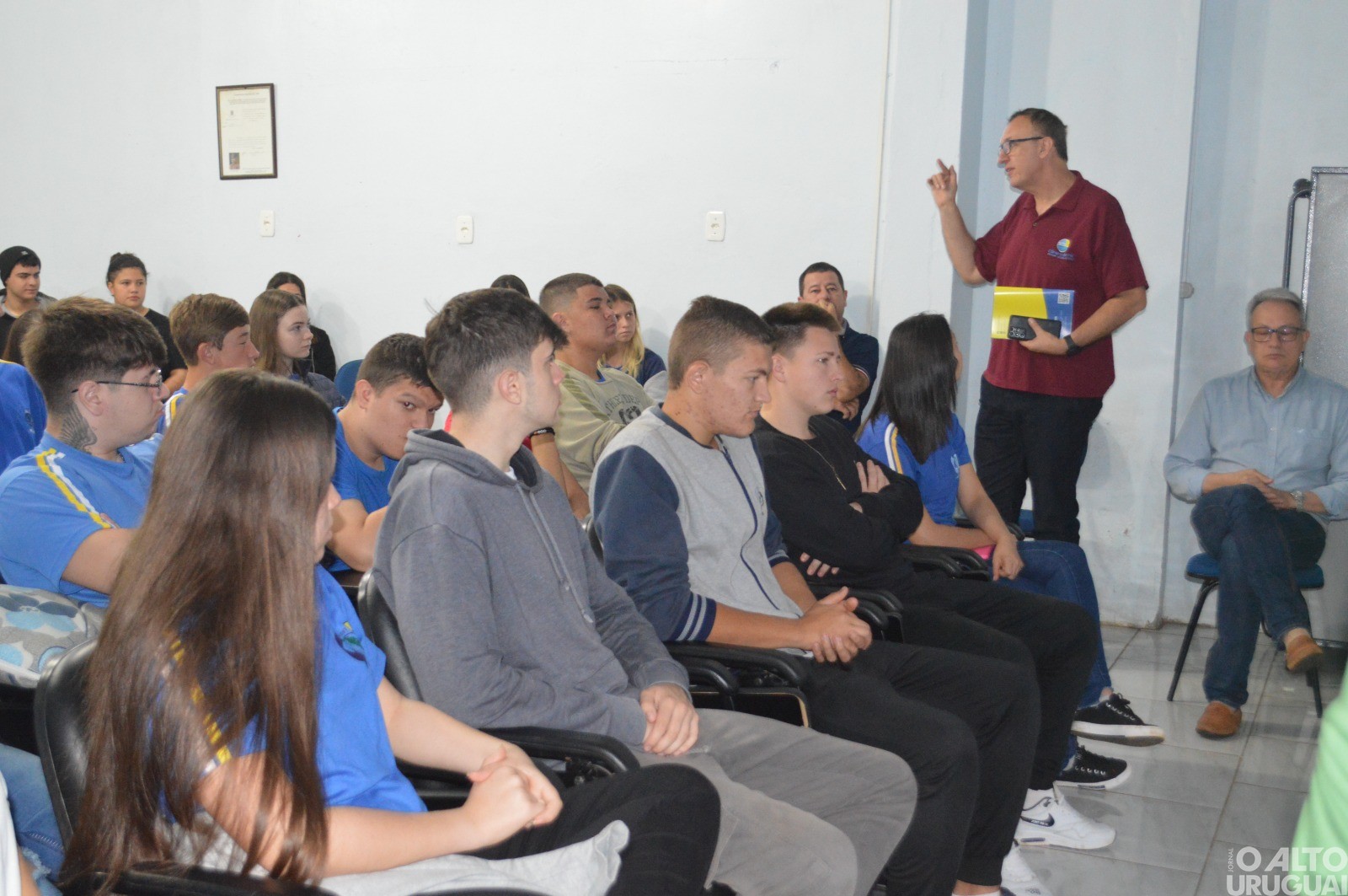 Iraí: alunos da Visconde de Taunay participam do “Legislativo na Escola”