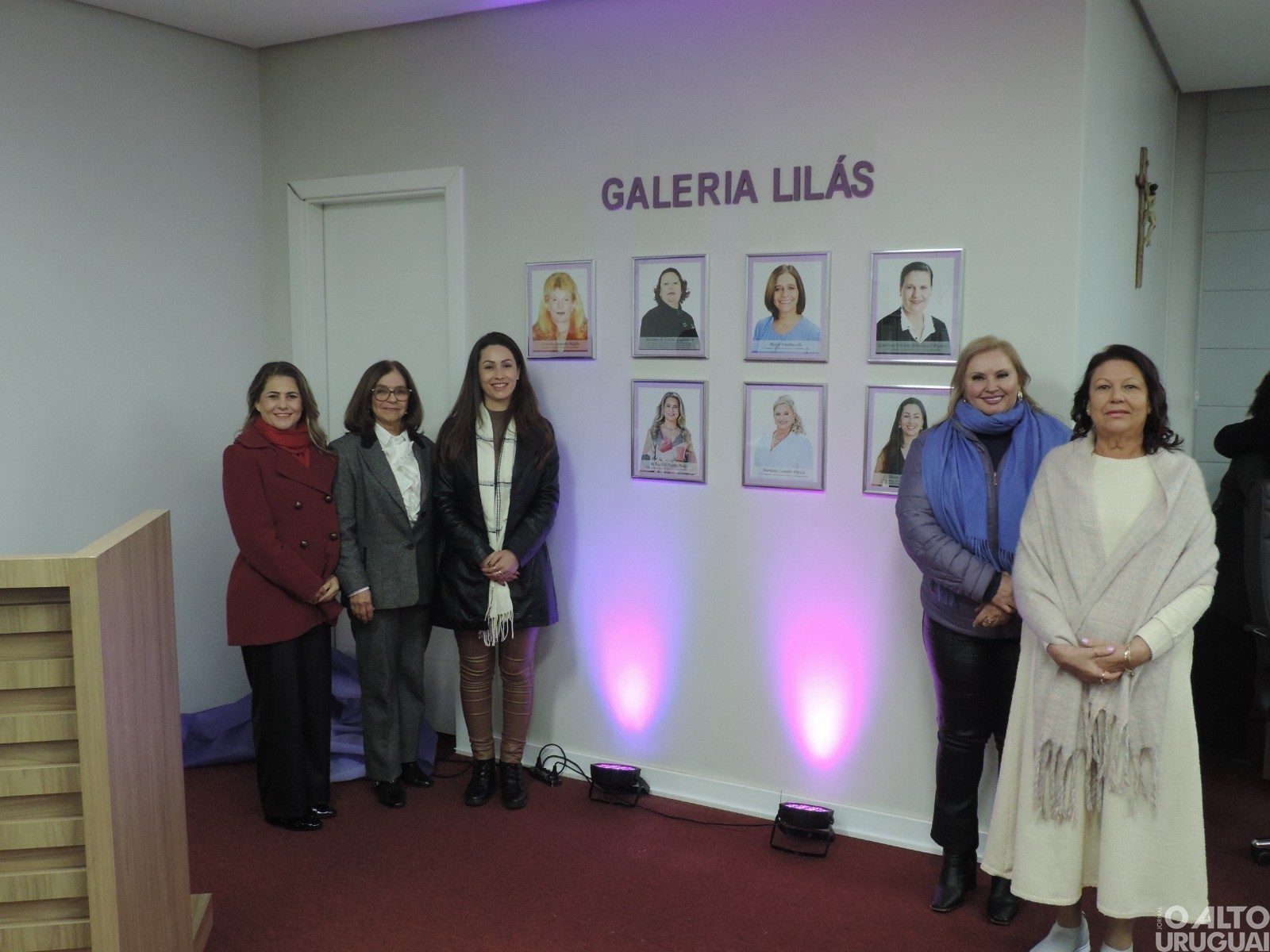 Galeria Lilás é inaugurada no legislativo de FW