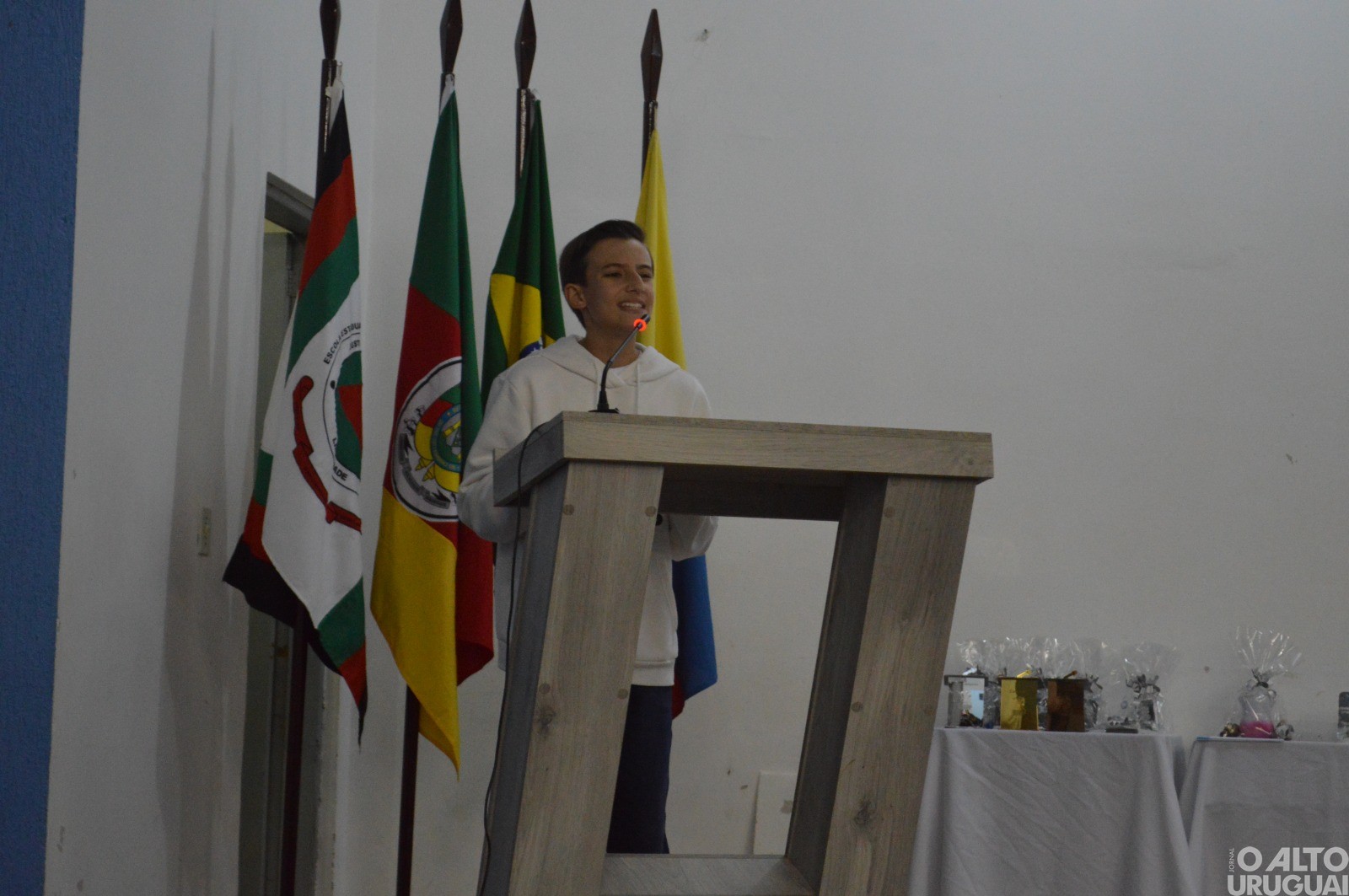 Estudantes de Rodeio Bonito participam da final do Concurso de Oratória nas Escolas