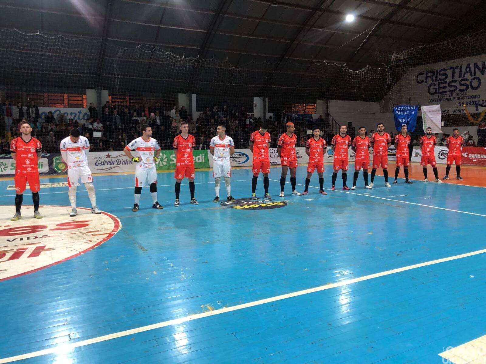 Afucs derrota o Atlec e abre vantagem