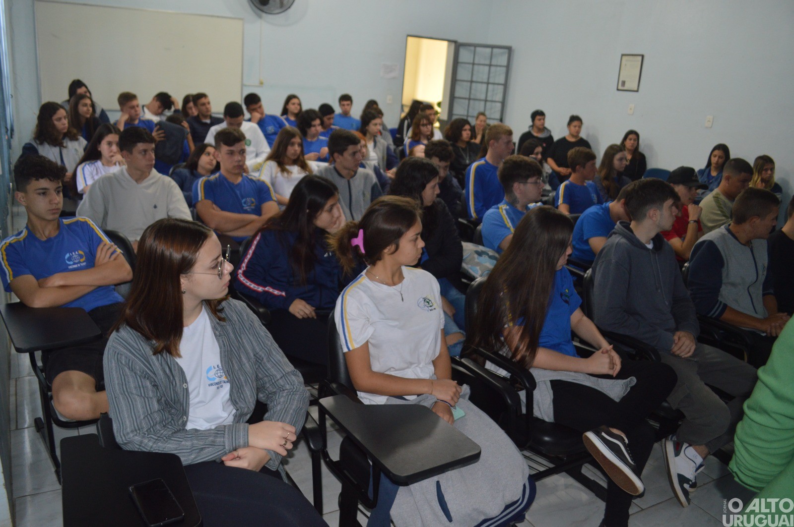 Iraí: alunos da Visconde de Taunay participam do “Legislativo na Escola”