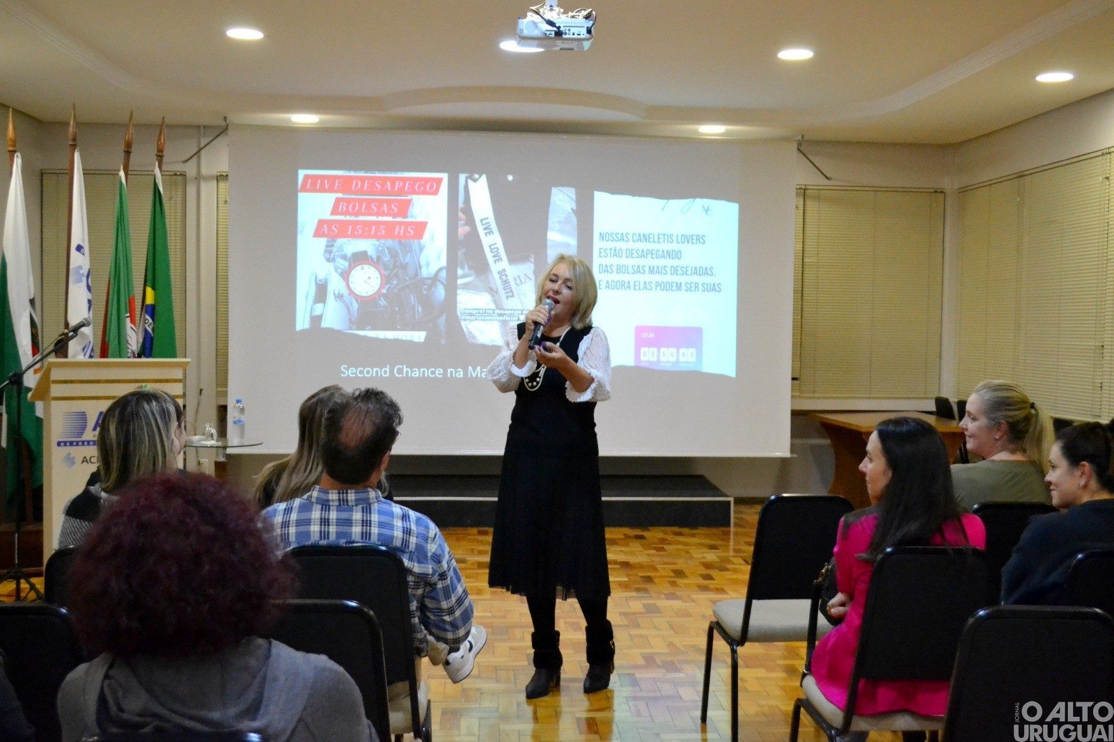 Palestra sobre a maior convenção de varejo acontece na AEFW