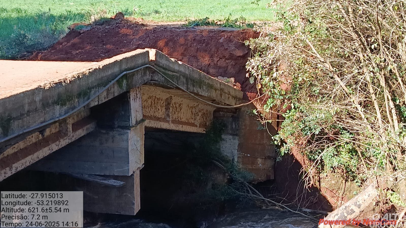 Chuvas provocam desabamento de ponte e interdição de outra em Palmeira das Missões