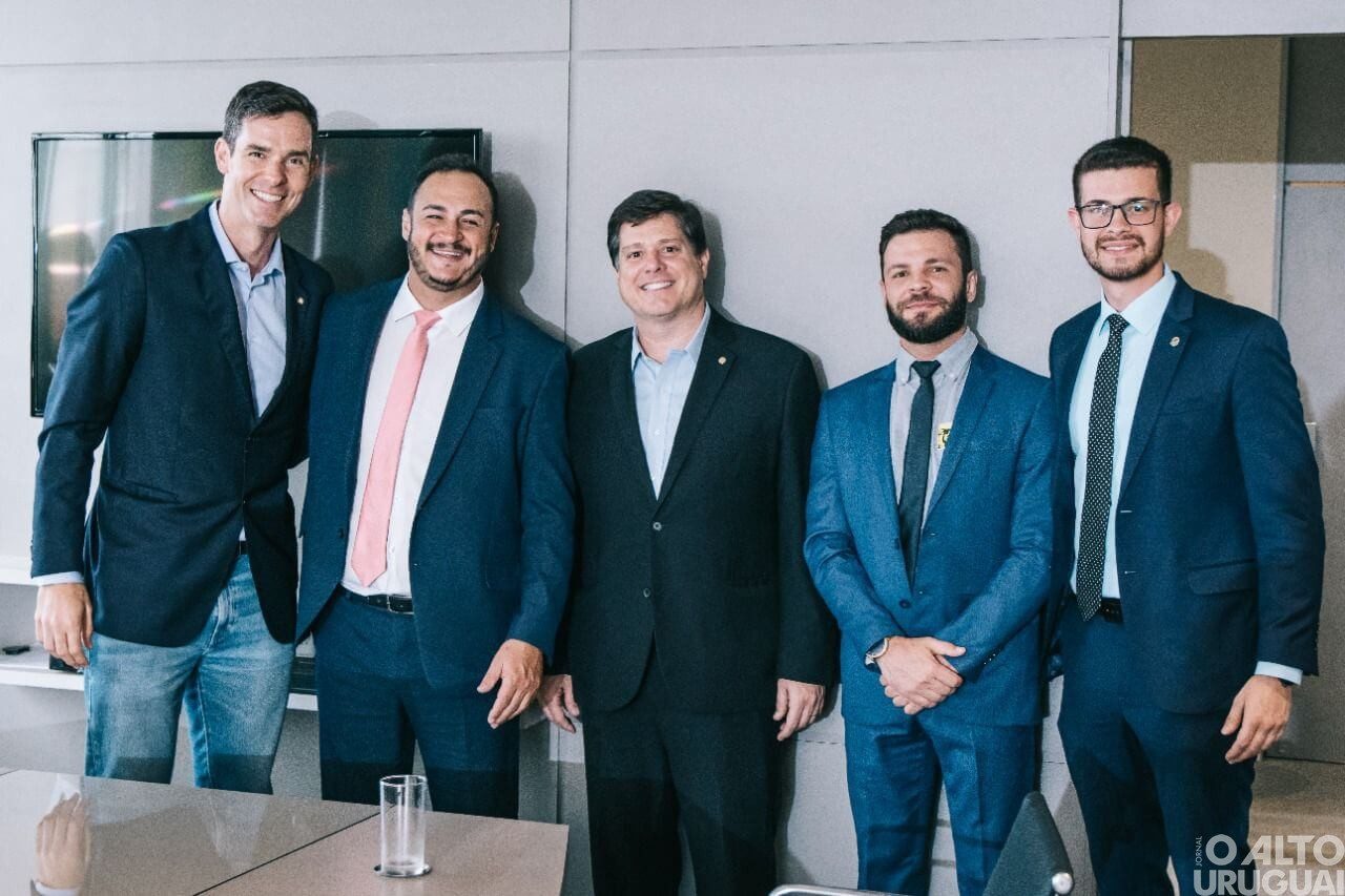 Em agenda em Brasília, Bancada do MDB de FW garante recursos para a Saúde e pavimentação asfáltica