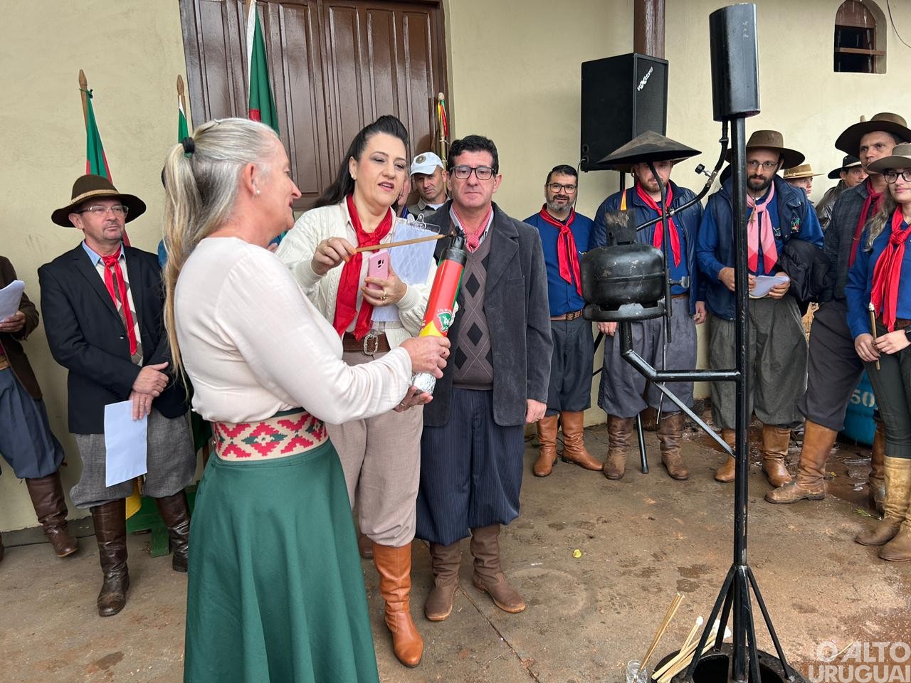 Distribuição da Chama Crioula foi realizada neste sábado