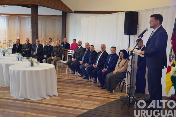 Câmara de Vereadores de Seberi homenageia pioneiros