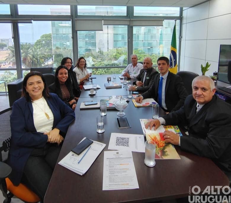 Comitiva de Jaboticaba busca recursos e investimentos na capital federal