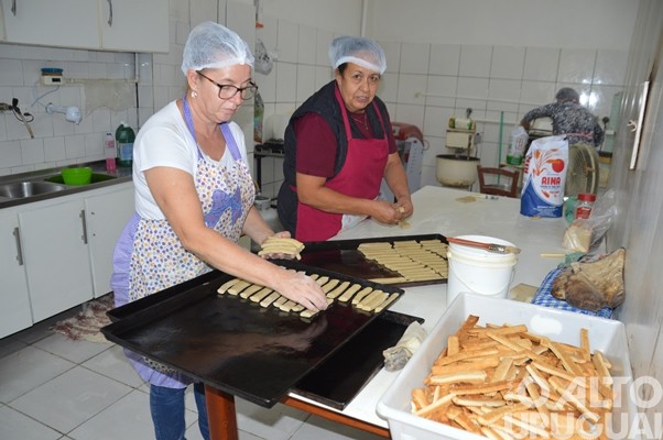 FW vai enviar alimentos para pessoas atingidas pelas enchentes no RS
