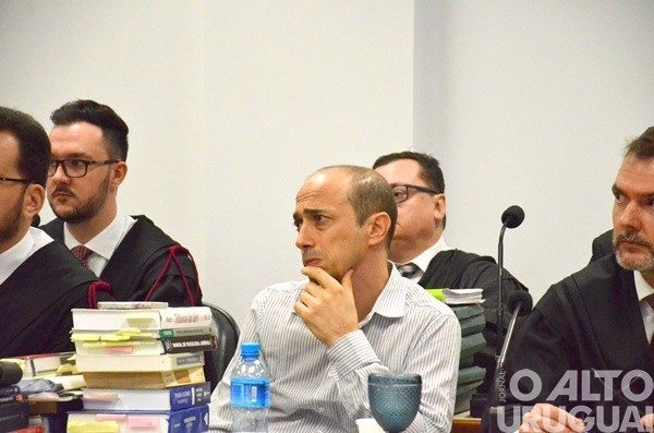 Leandro Boldrini retorna ao presídio para cumprir pena no RS