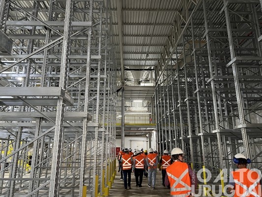 JBS apresenta a estrutura da fábrica de ração em Seberi