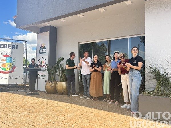 Seberi inaugura novo Cras e garante mais de R$ 1,3 milhão em investimentos