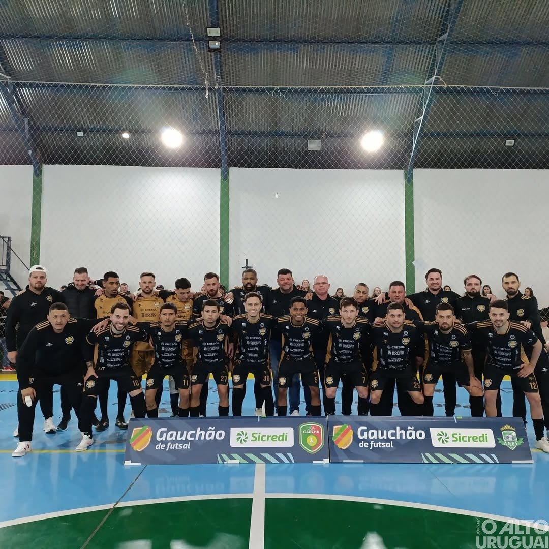 Rodeio goleia ANBF e abre vantagem nas quartas de final