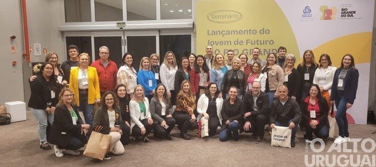 20ª CRE participa do lançamento do programa Jovem de Futuro 
