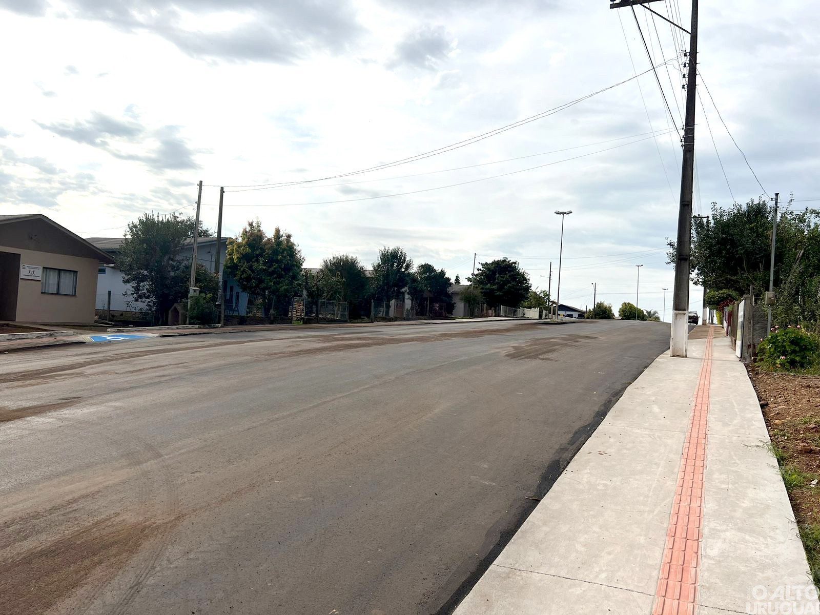 Obra de pavimentação asfáltica é concluída em Novo Tiradentes