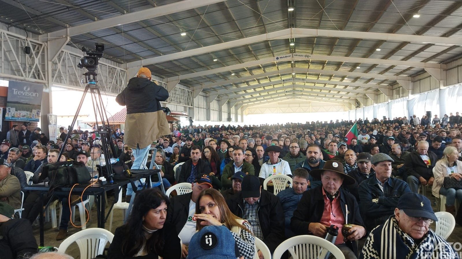 Ato em Rio Pardo reúne milhares de produtores no movimento SOS Agro