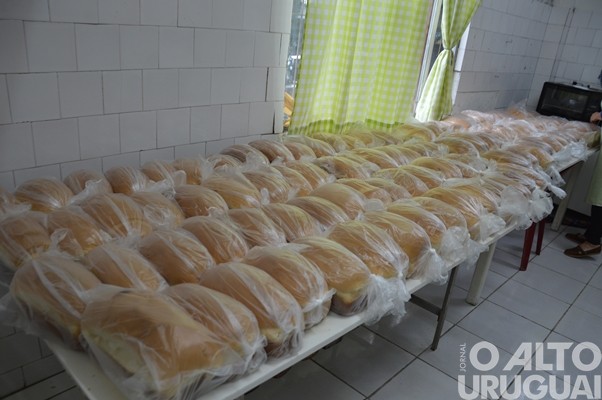 FW vai enviar alimentos para pessoas atingidas pelas enchentes no RS