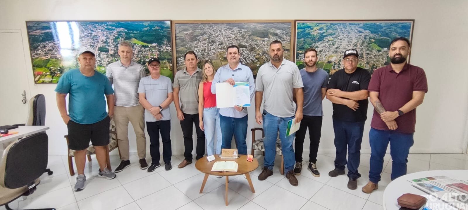 Prefeitura de Planalto assina ordem de serviço para pavimentação da Rua Siqueira Campos
