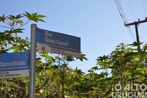 FW: obra de pavimentação da Avenida Santo Caeran apresenta problemas