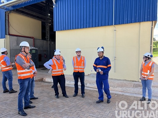 JBS apresenta a estrutura da fábrica de ração em Seberi