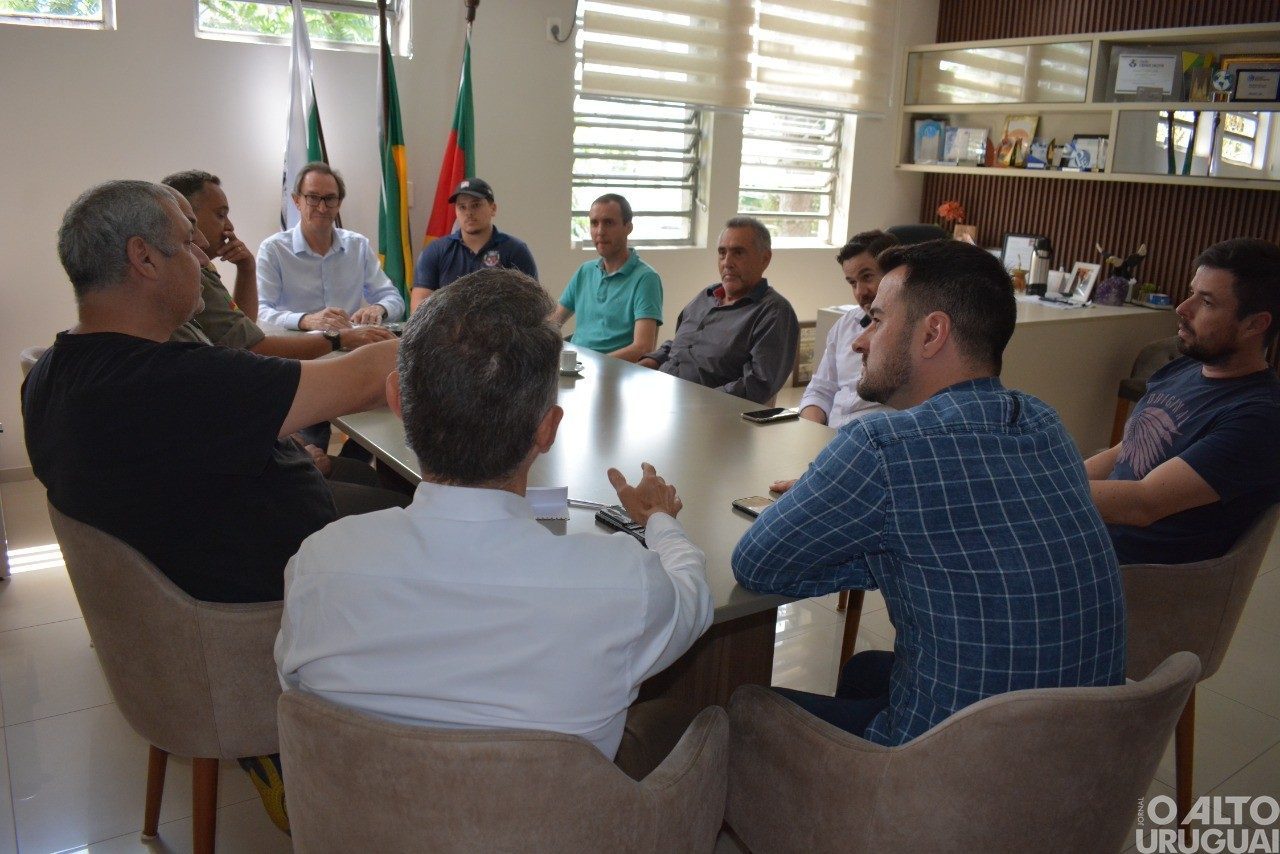Administração de FW orienta a comunidade sobre as comemorações da eleição majoritária